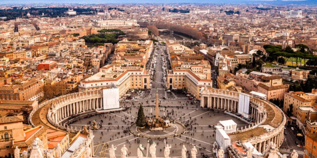 Piața Sfântul Petru din Vatican